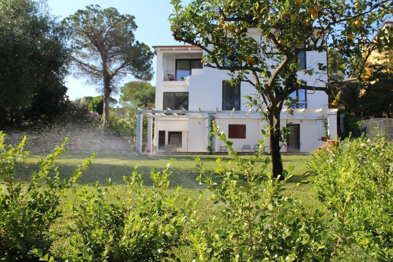 Villa La Conchiglia Rooms 卡拉·利贝罗托 外观 照片