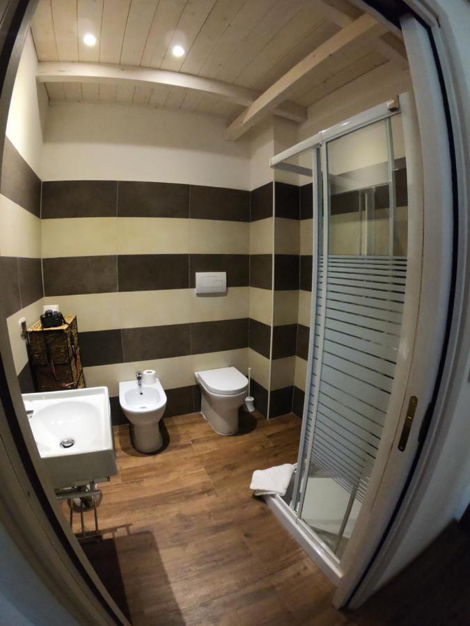Villa La Conchiglia Rooms 卡拉·利贝罗托 外观 照片