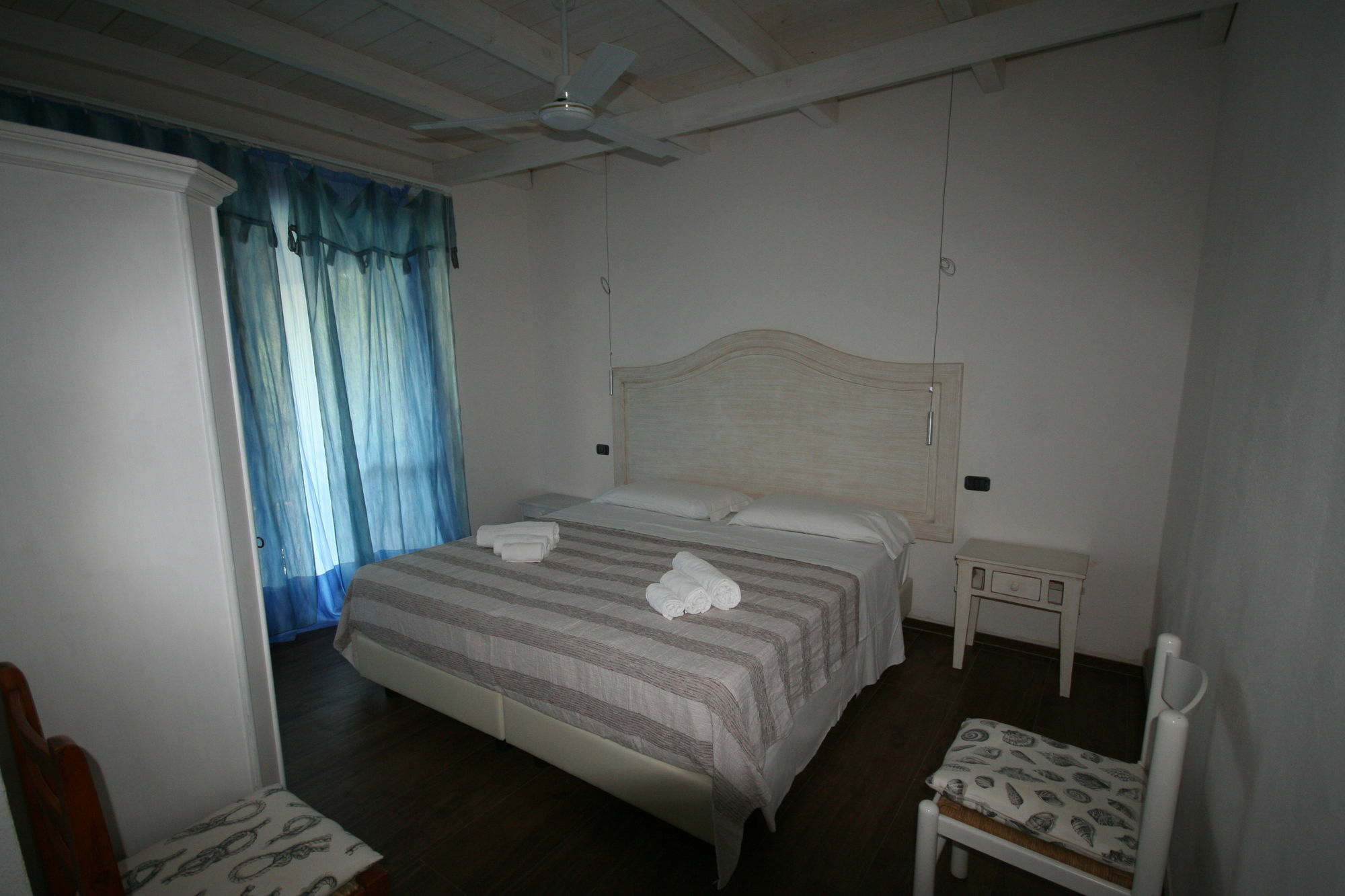 Villa La Conchiglia Rooms 卡拉·利贝罗托 外观 照片